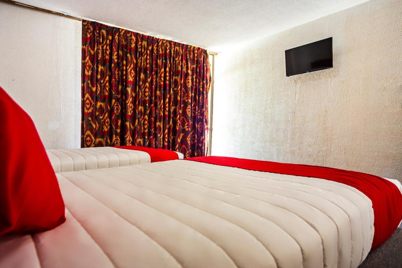 Oyo Oasis, Hotel 3*