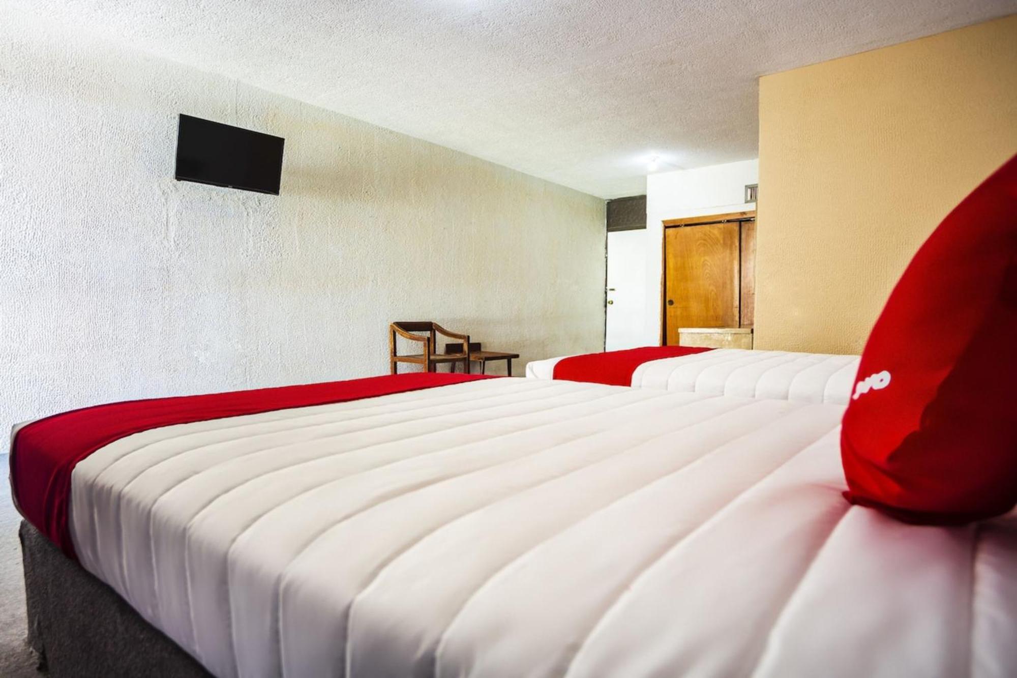 Hotel Oyo Oasis,