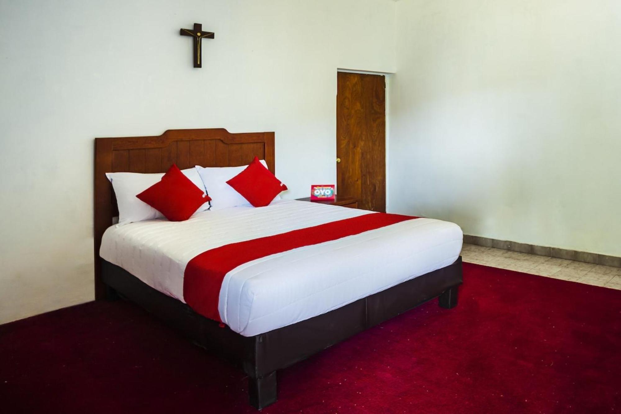 Oyo Oasis, Hotel 3*